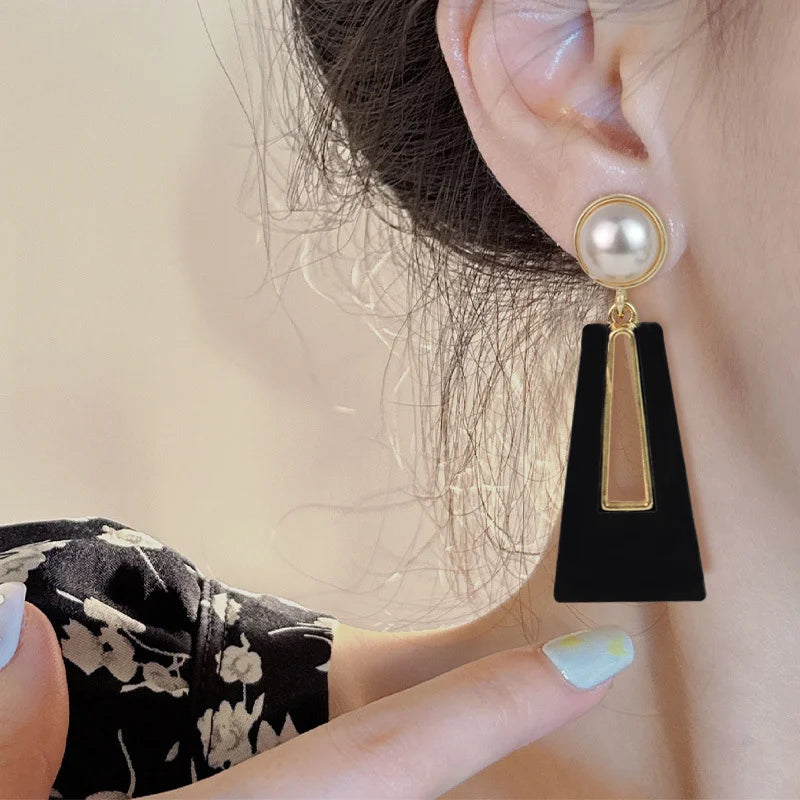 Minimalist Geometric earrings | Daily Wear