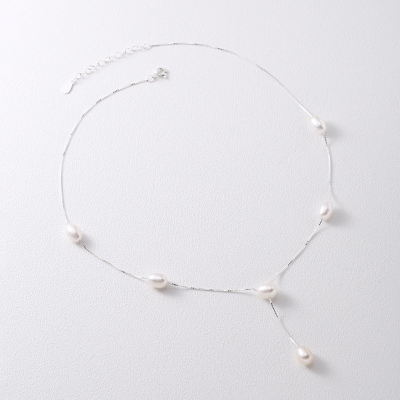 Natural pearl necklace