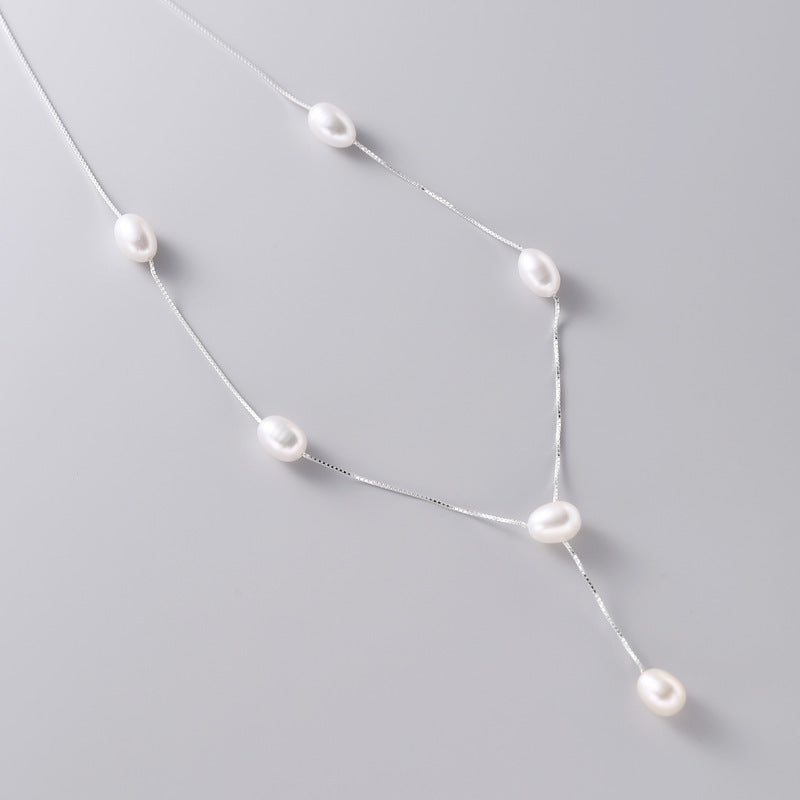Natural pearl necklace