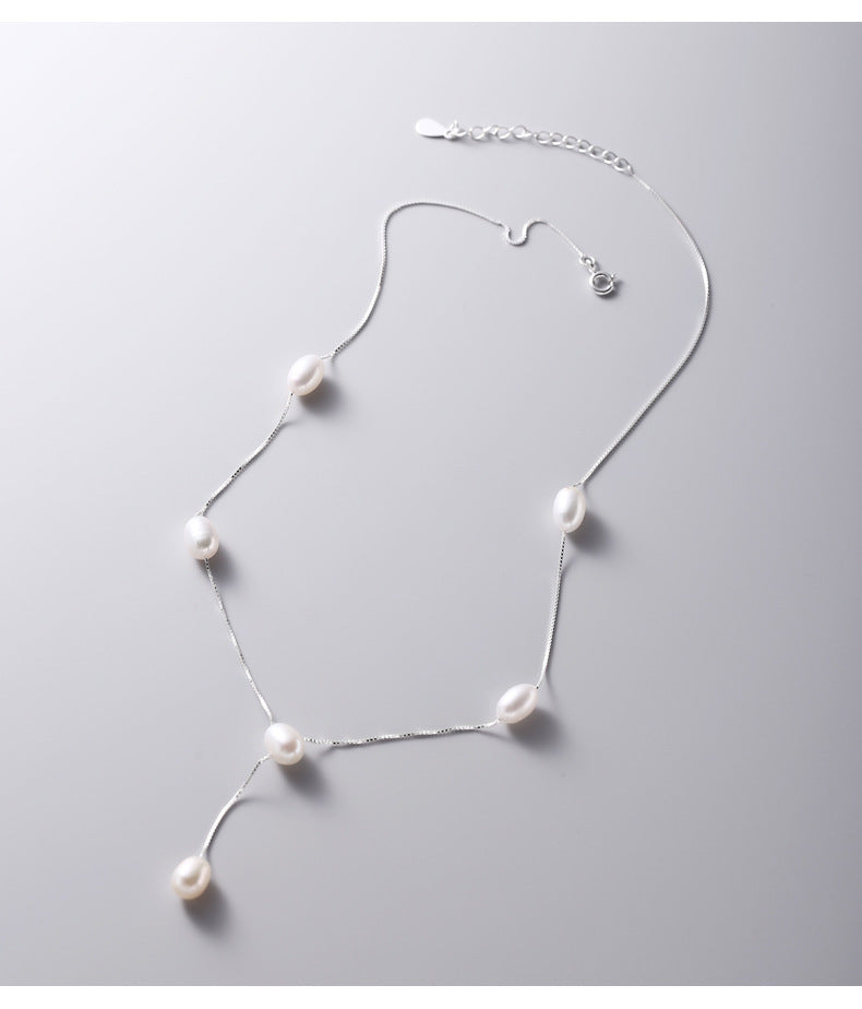 Natural pearl necklace