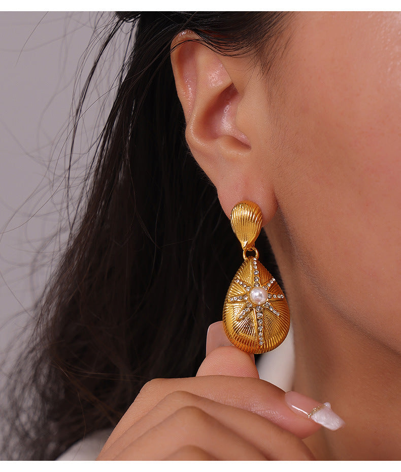 OCTAGONAL STAR EARRINGS