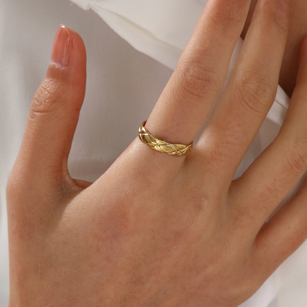 OPENING ADJUSTMENT RING