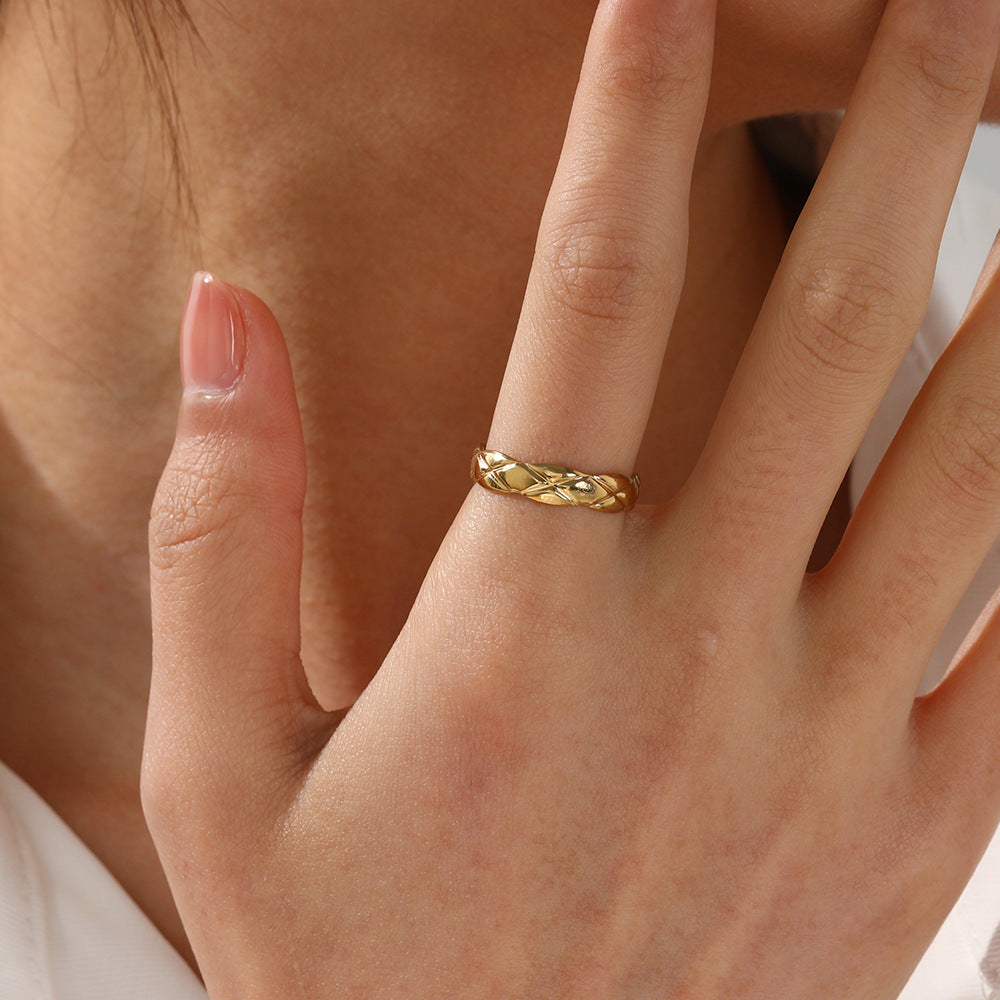 OPENING ADJUSTMENT RING