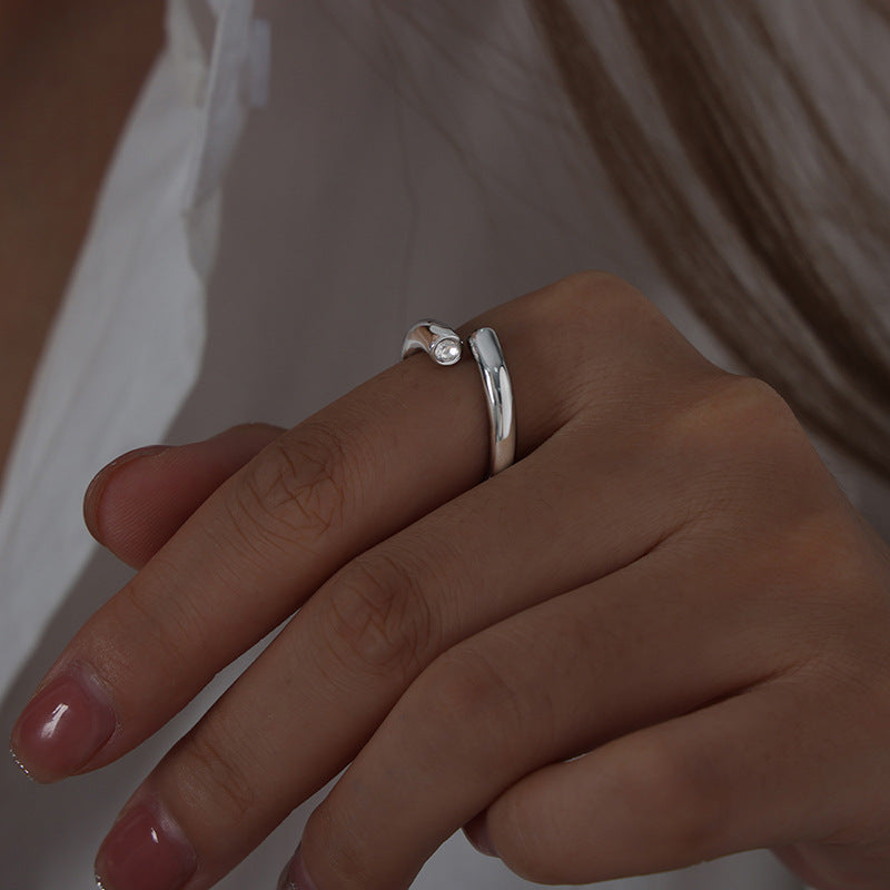 OPENING EXTREMELY SIMPLE PLAIN RING