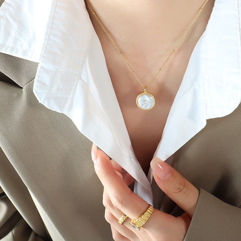 PEARL DOUBLE-SIDED PENDANT NECKLACE