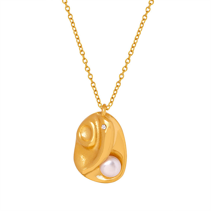 PEARL PENDANT NECKLACE