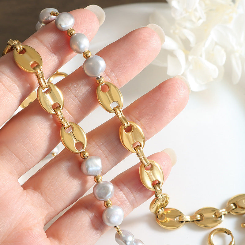 PIG NOSE PEARL BRACELET