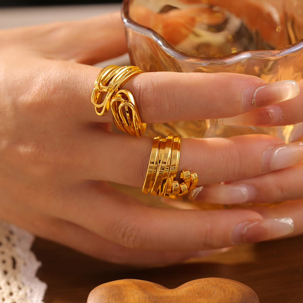 Pleated hollow line stitching ring