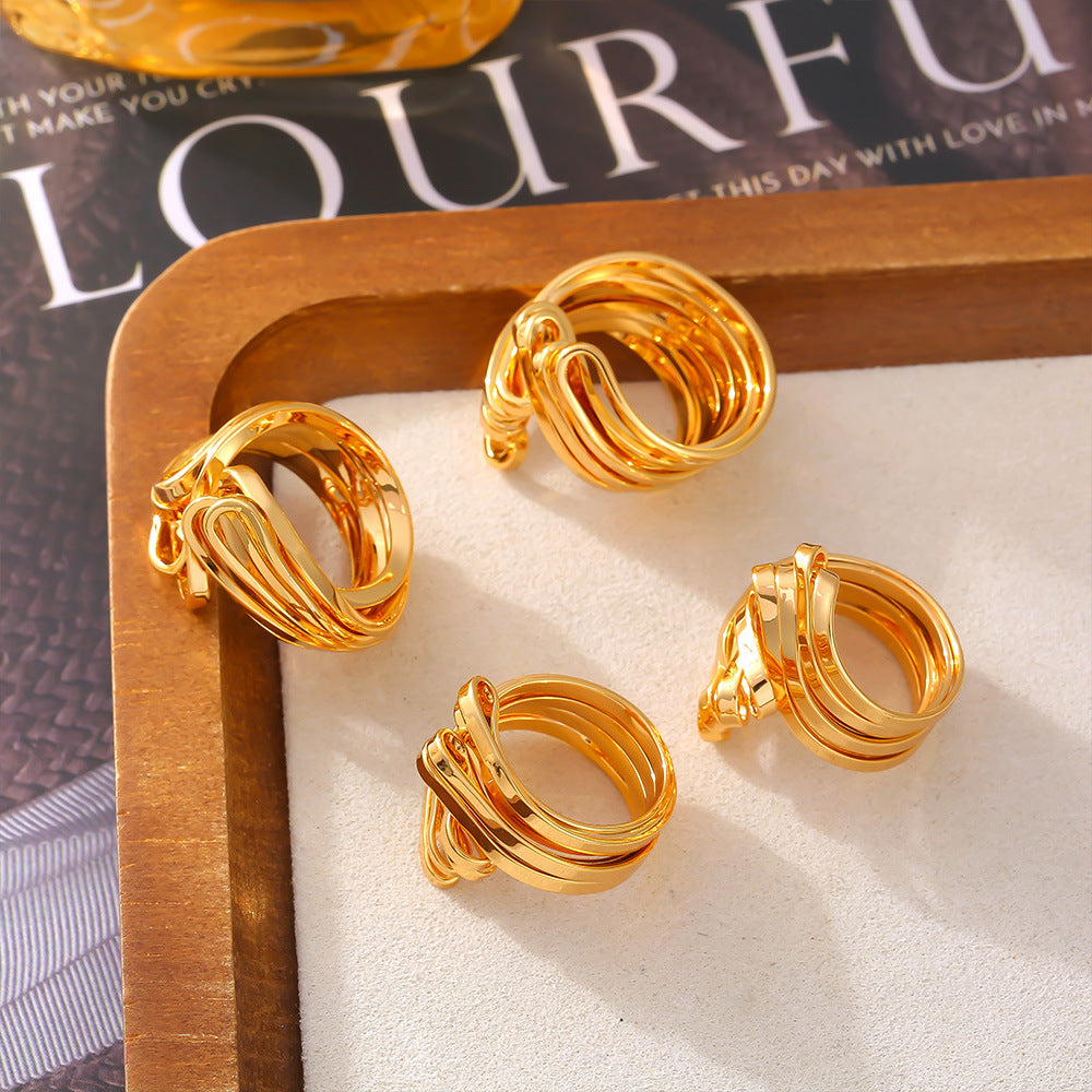 Pleated hollow line stitching ring