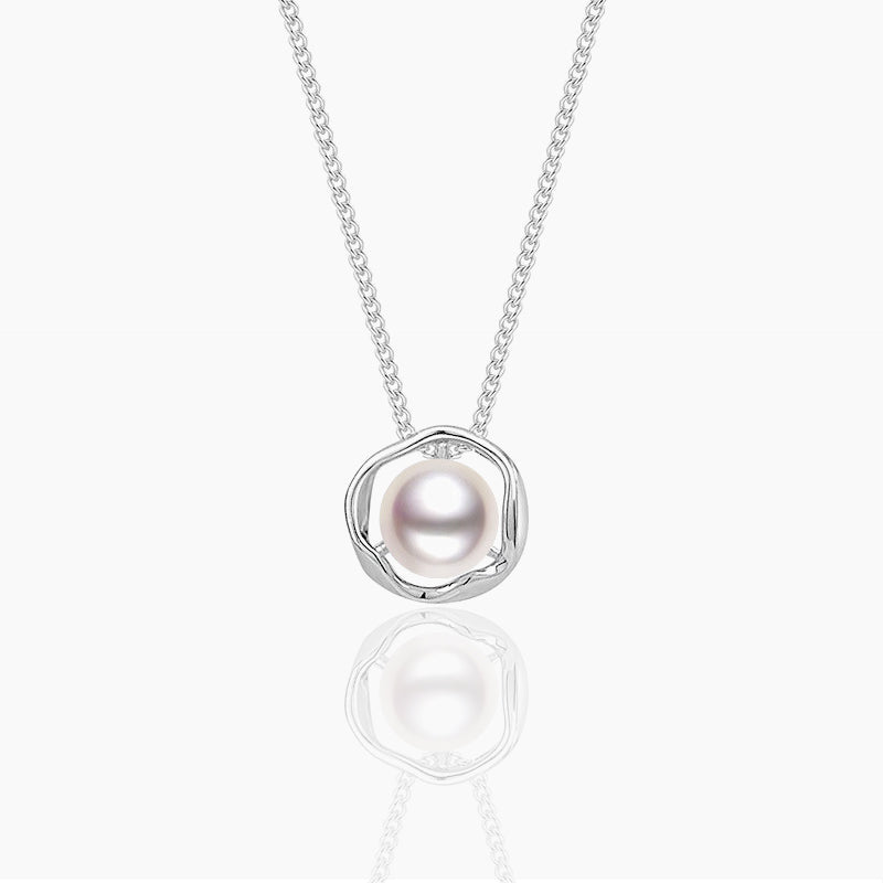 Premium and Light Luxury Pearl Necklace