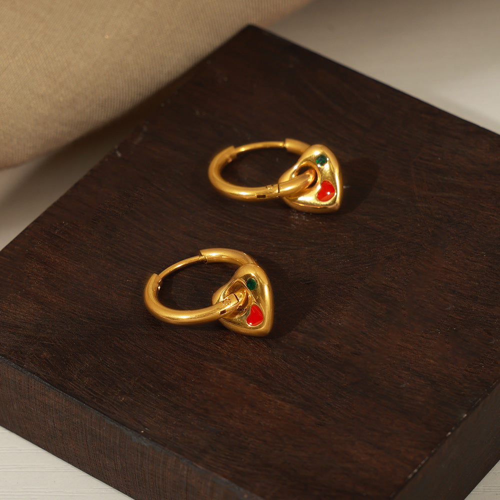 RETRO LOVE EAR BUCKLE