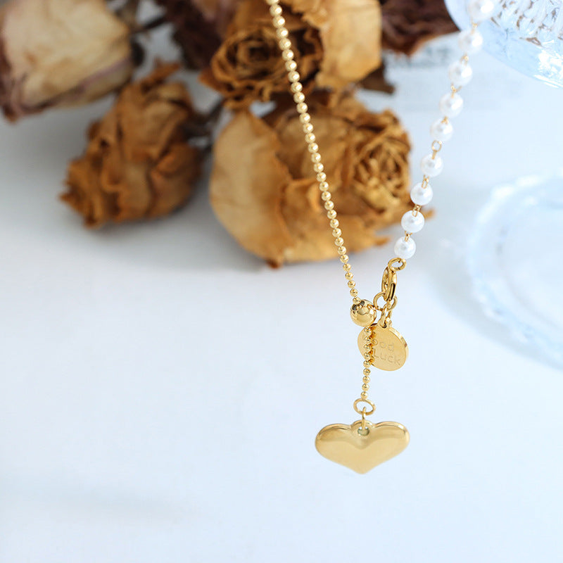 RETRO LOVE PENDANT NECKLACE