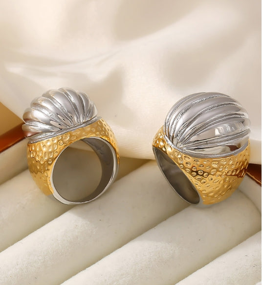 RETRO OVAL STRIPE RING