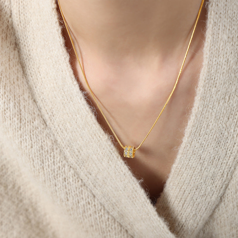 ROLLER RHINESTONE NECKLACE