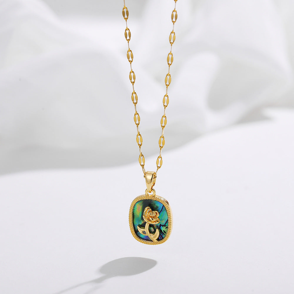 ROSE UNICORN NECKLACE