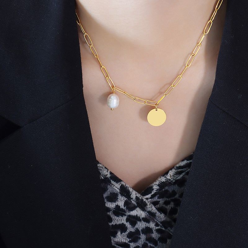 ROUND BRAND NECKLACE