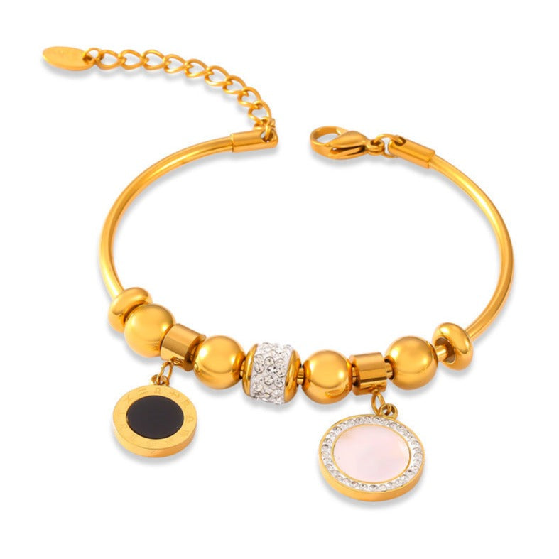 ROUND BRAND PENDANT BRACELET