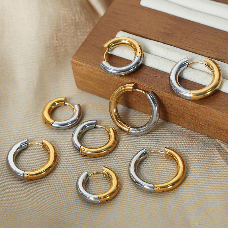SMOOTH PLAIN RING EARRINGS