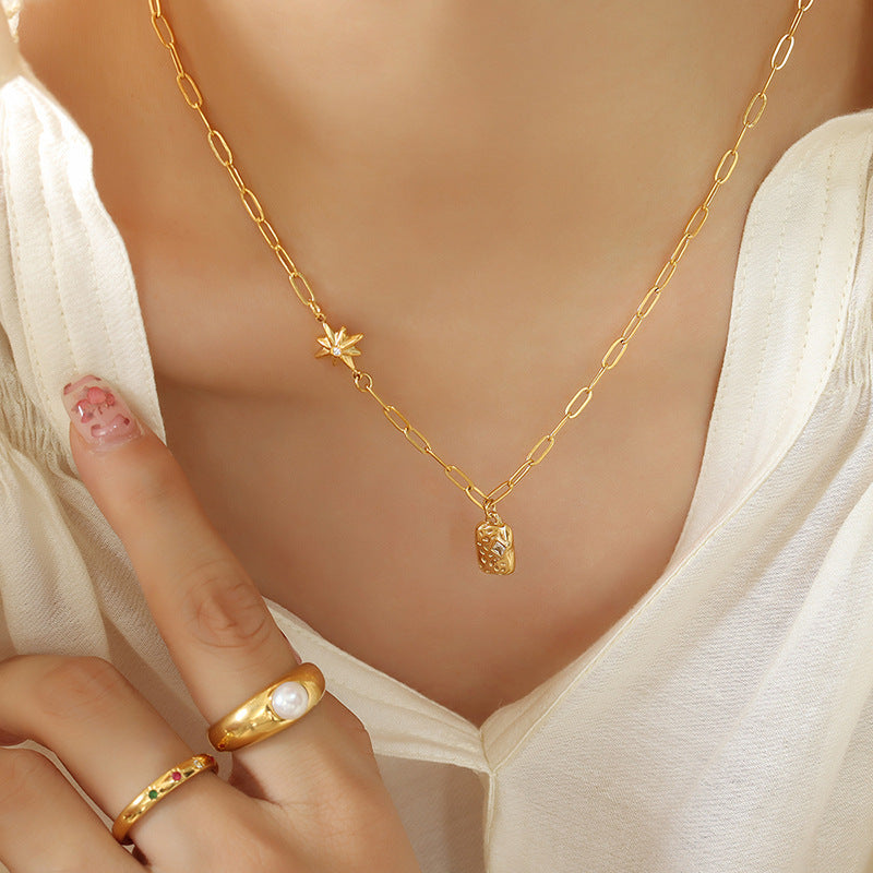 SPICY GIRL OCTAGONAL STAR NECKLACE