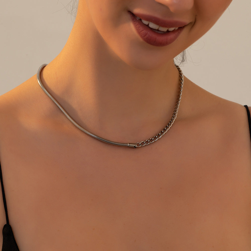 SPIRAL CHAIN NECKLACE