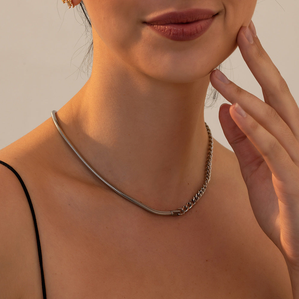 SPIRAL CHAIN NECKLACE