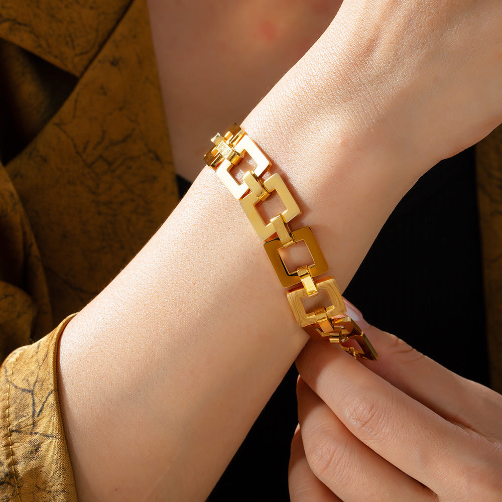 SQUARE DESIGN BRACELET