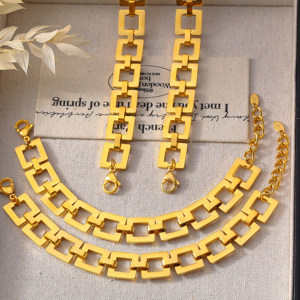 SQUARE DESIGN BRACELET