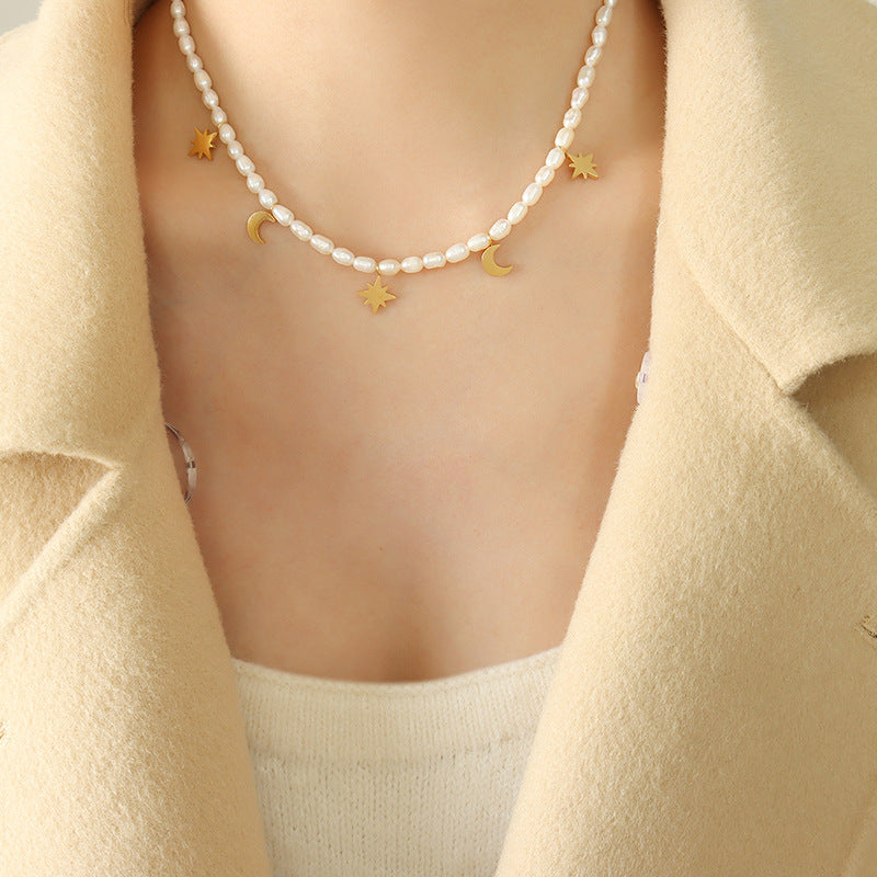 STAR MOON PEARL NECKLACE