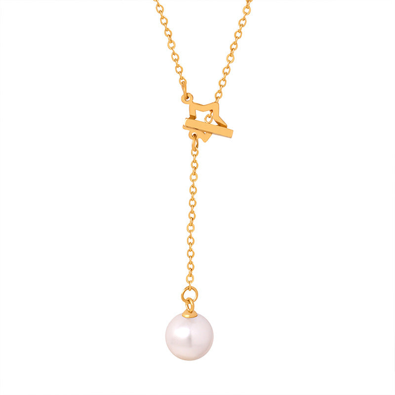 STAR SHAPED PEARL PENDANT NECKLACE
