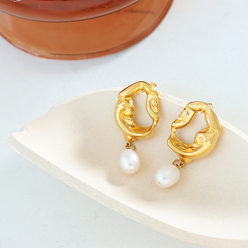 SYMMETRIC GEOMETRIC PEARL EARRINGS