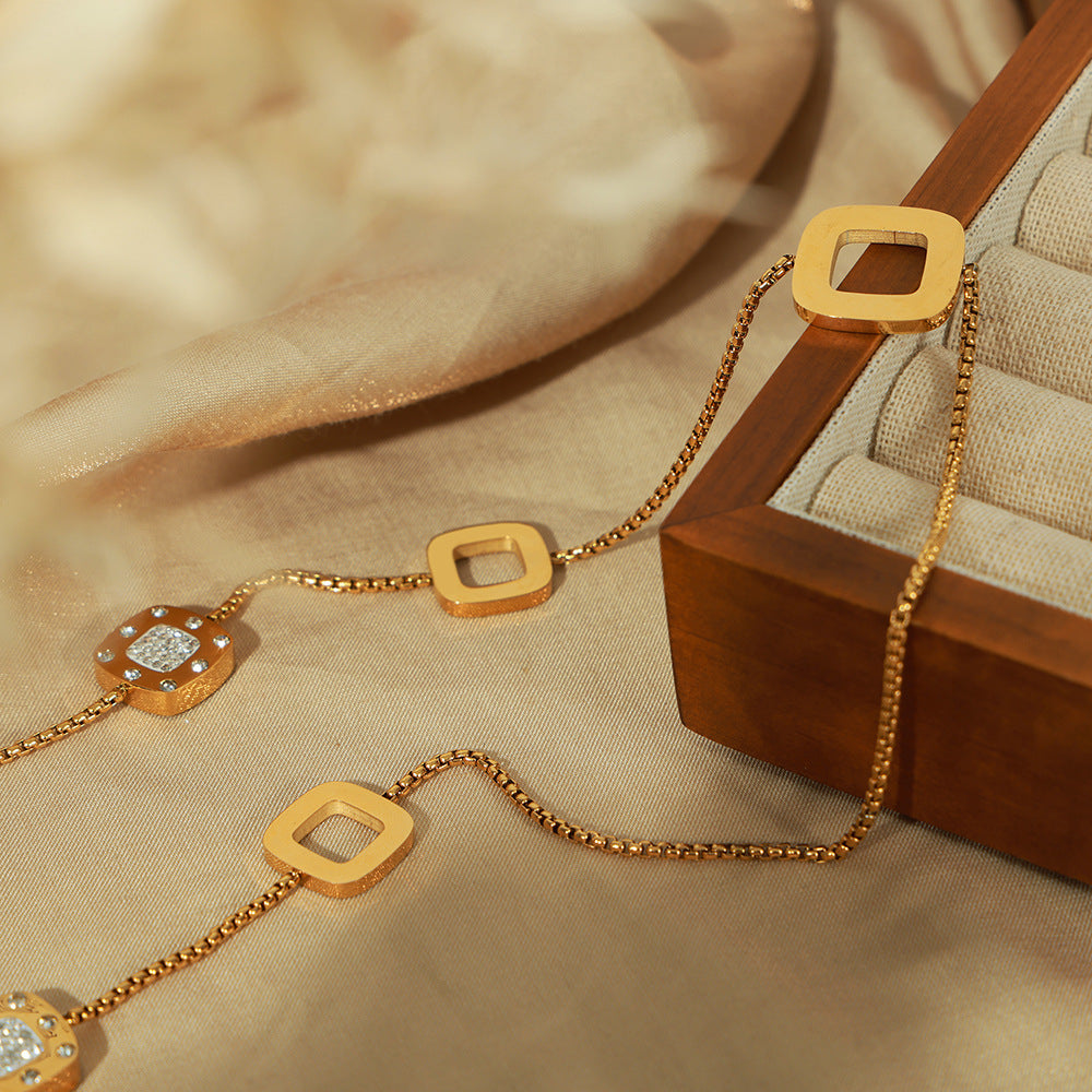 Simple Personality Square Heart Pendant Necklace