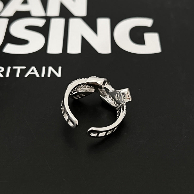 Sparkling patchwork gift knot versatile high-end ring