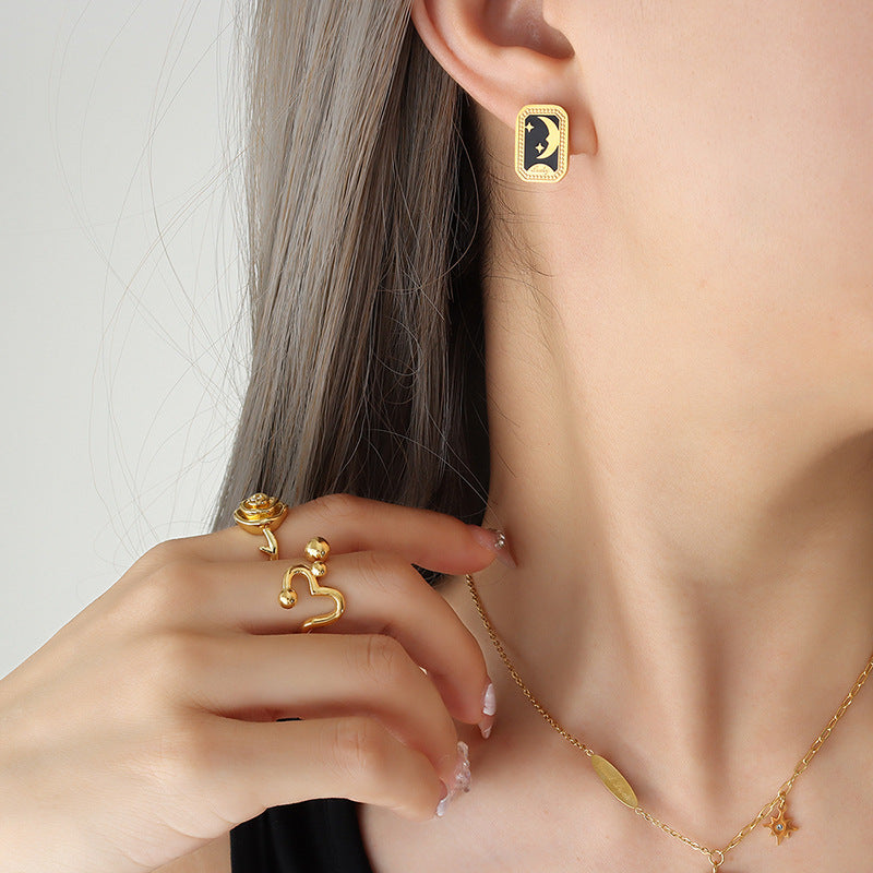 Star and Moon Pendant Earrings