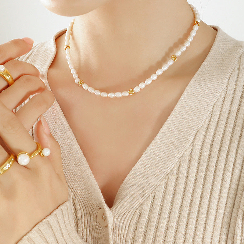 TEMPERAMENT FRESHWATER PEARL NECKLACE