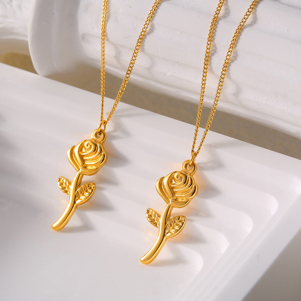 THE ENTIRE ROSE NECKLACE