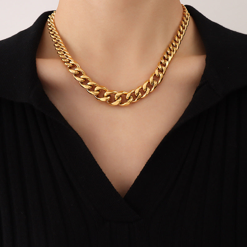 THICK CHAIN COLLARBONE NECKLACE