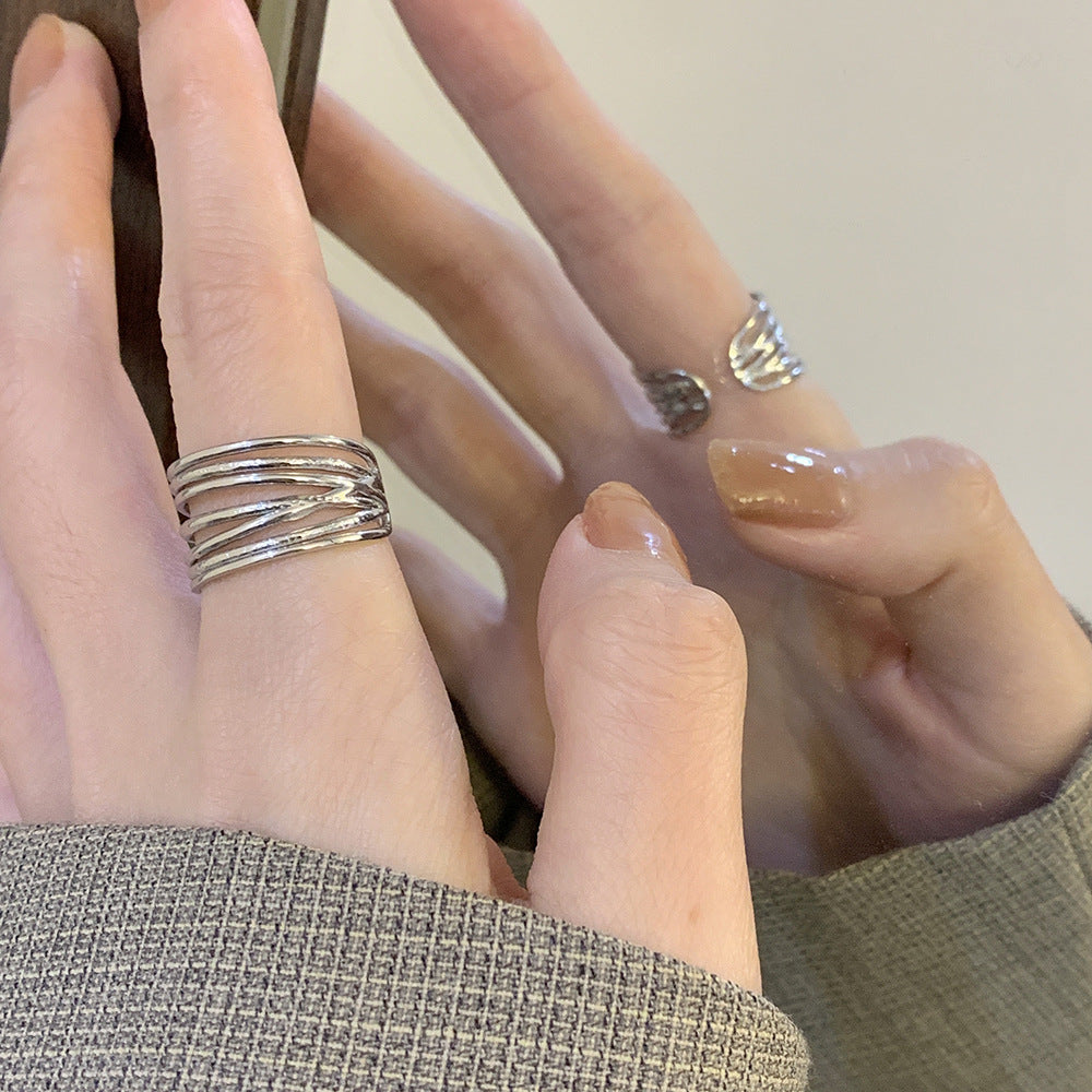 THOUSANDS OF THREADS WIDE HOLLOW RING