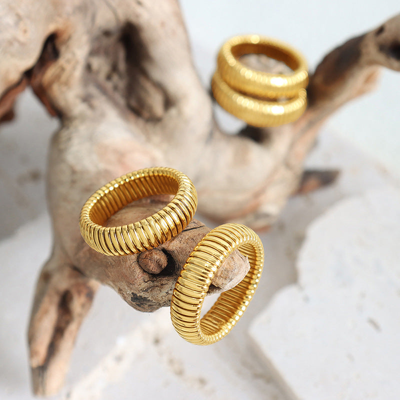 THREADED RING