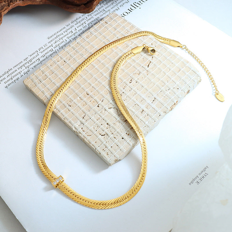 TRENDY STREET NECKLACE