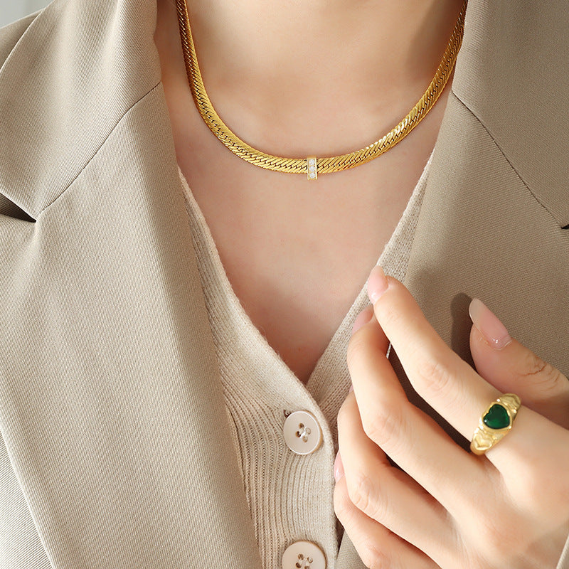 TRENDY STREET NECKLACE