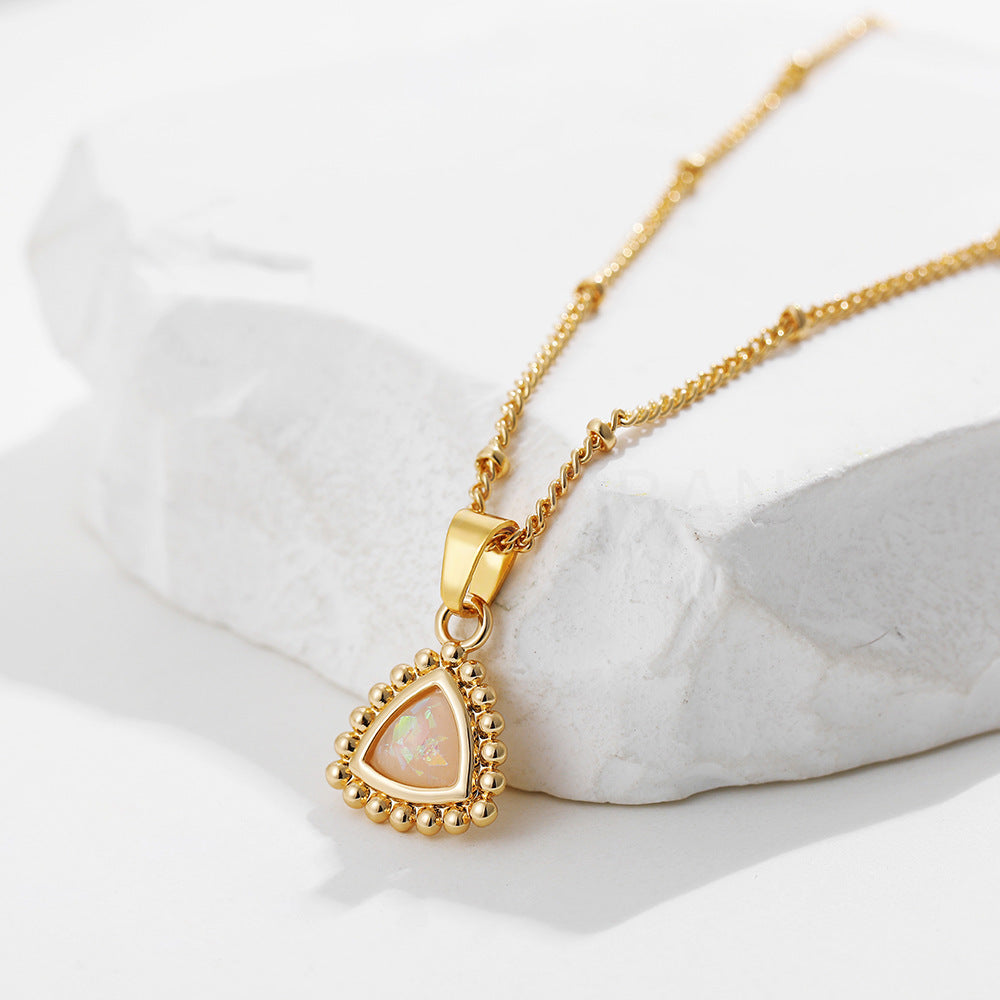 TRIANGLE DEVIL'S EYE NECKLACE