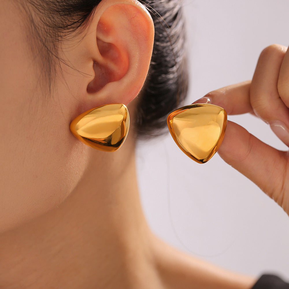 TRIANGULAR SMOOTH EARRINGS