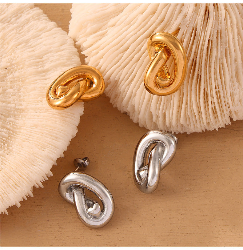 TWISTED EARRINGS