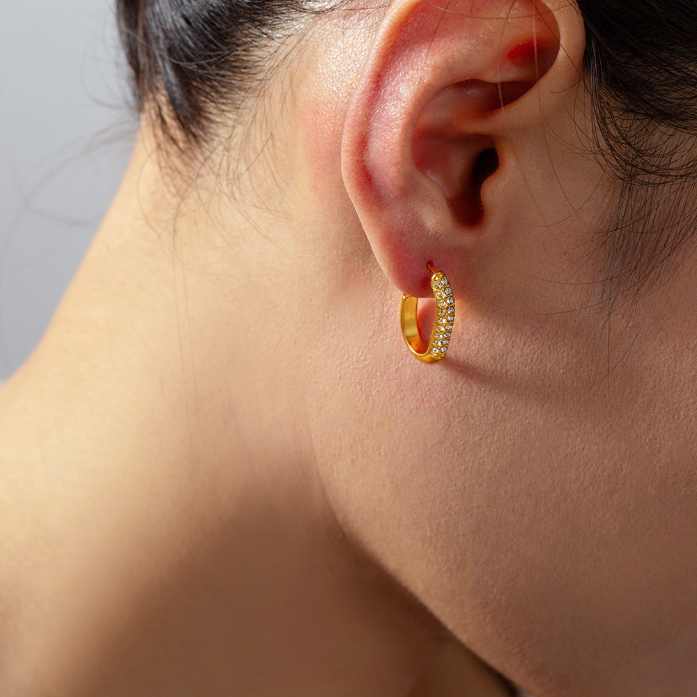 U-SHAPED STUDDED EARRINGS