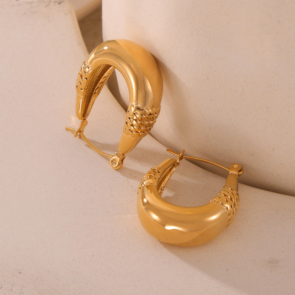 U-SHAPED TEXTURE EARRINGS