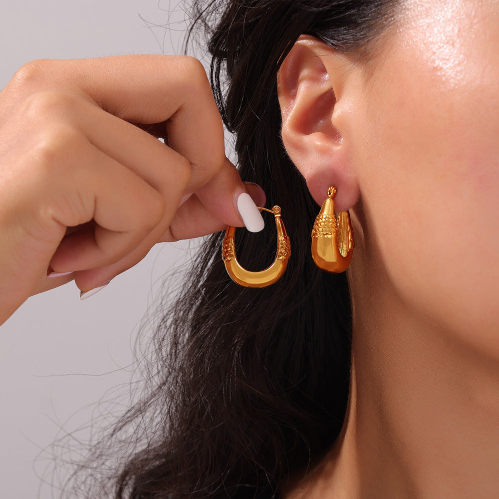 U-SHAPED TEXTURE EARRINGS