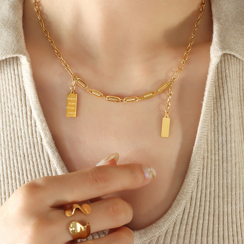 UNIQUE SQUARE PENDANT NECKLACE