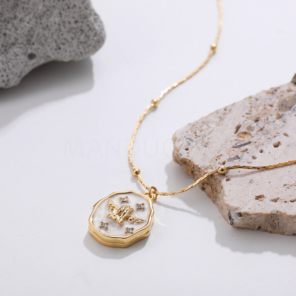 VINTAGE ANGEL FRAME NECKLACE