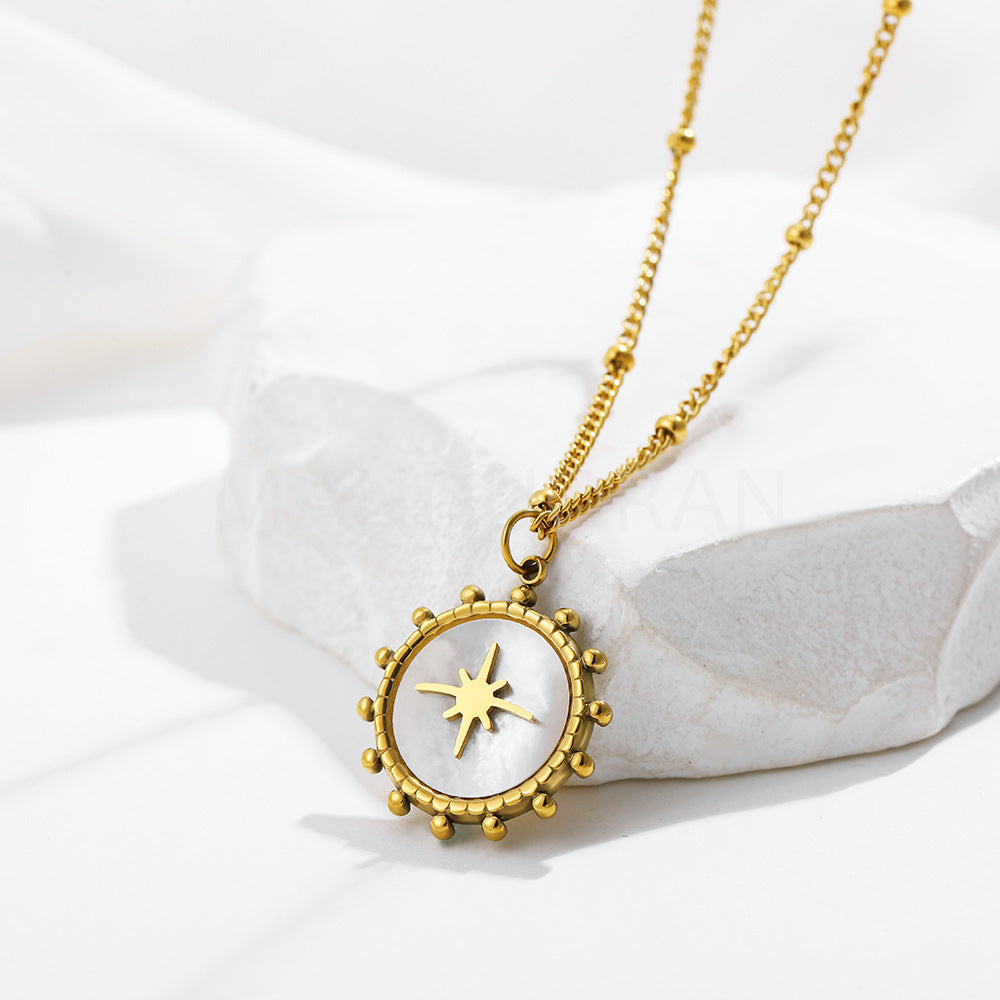 VINTAGE COMPASS NECKLACE
