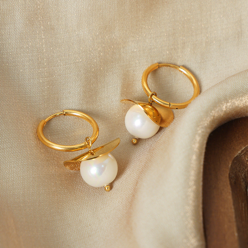 VINTAGE PEARL PENDANT EARRINGS WITH EAR LOOPS
